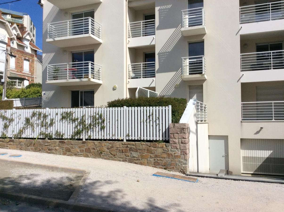 Pleneuf Val Andre Appart Standing 50 M De La Plage 2 A 4 Personnes Екстер'єр фото